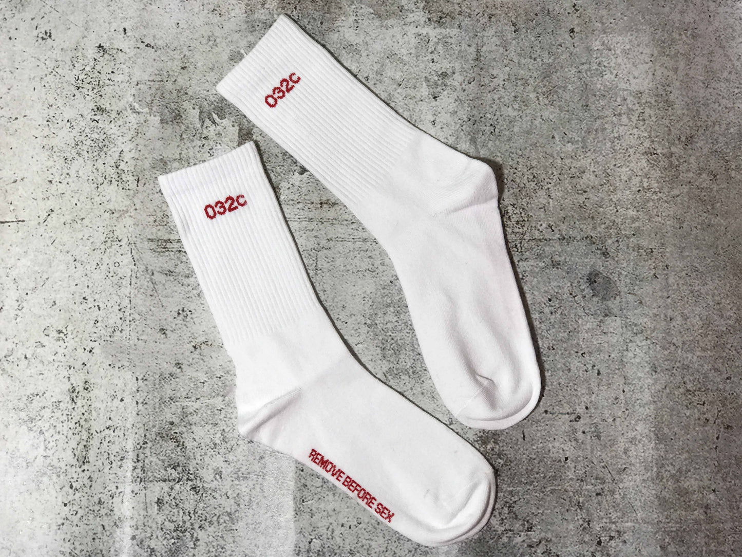 Pure cotton men and women couple skateboard flat socks