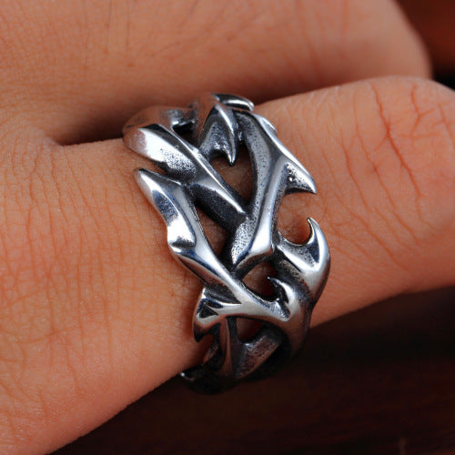 Men And Women Punk Ring Retro Hollow Design Creative Personality Lightning Titanium Steel Ring