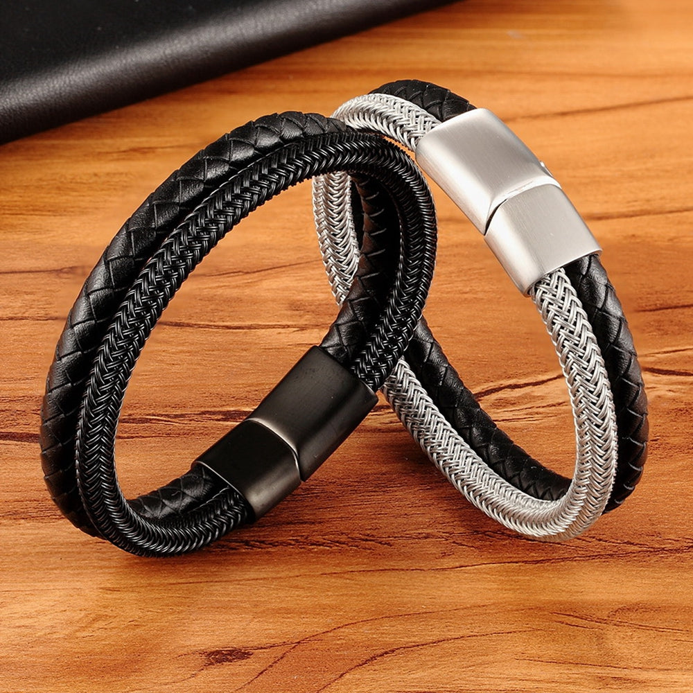 Two-Tone Magnetic Buckle Bracelet Bracelet For Men And Women