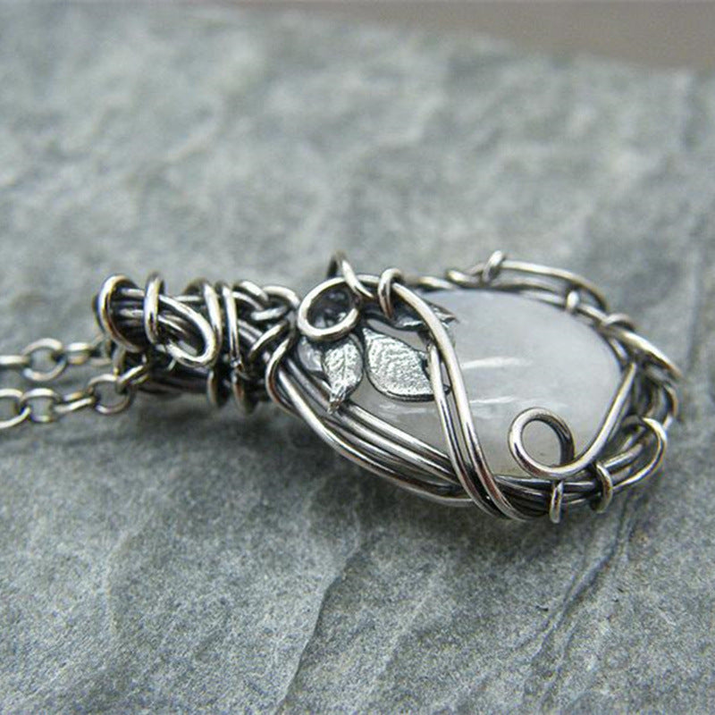 Retro Winding Moonstone Necklace Women