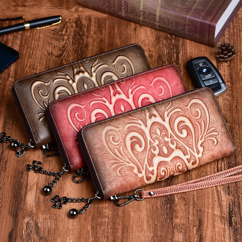 Vegetable tanned leather rubbed embossed wallet