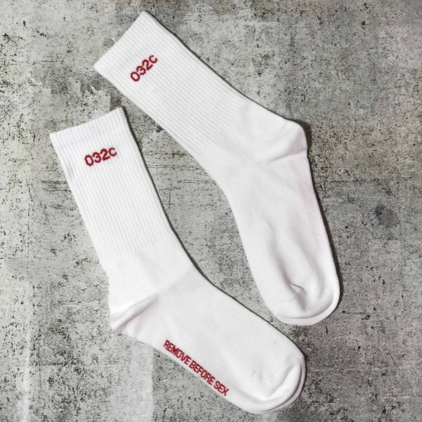 Pure cotton men and women couple skateboard flat socks