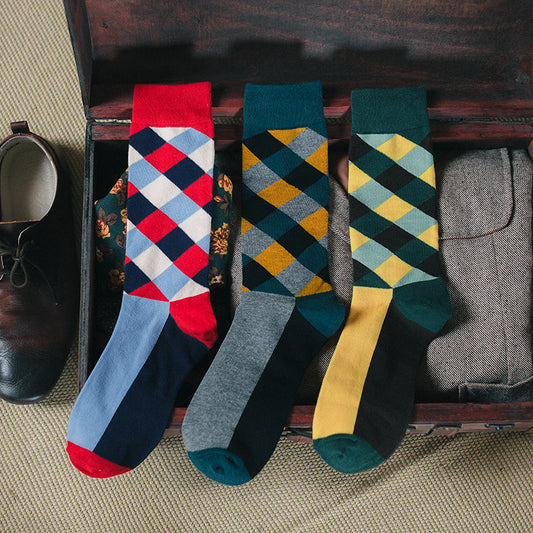 Fashion And Colorful Diamond-shaped Men And Women Couple In Tube Socks