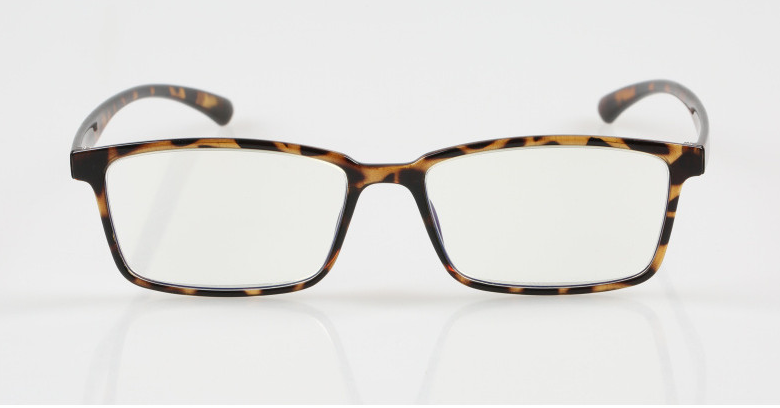 Stylish anti-blue reading glasses