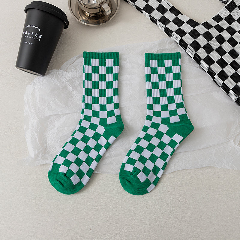 Light Cooked Mark 3 Pairs Of Checkerboard Socks Women