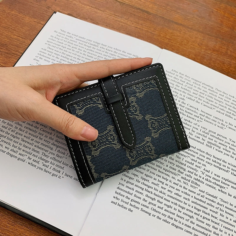 Two-Fold Buckle-Covered Geometric Print Wallet