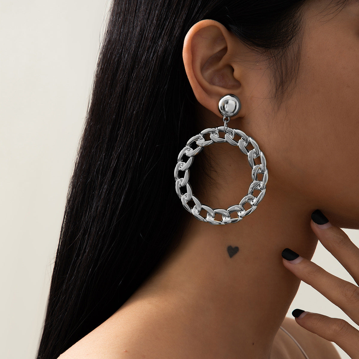 Personality Fashion Hollow Ring Earrings Women